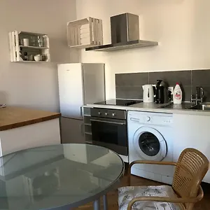 https://apartament-mickiewicza.warsawhotelspoland.com
