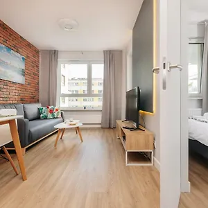 https://stare-bielany-2-bedroom-apartment.warsawhotelspoland.com